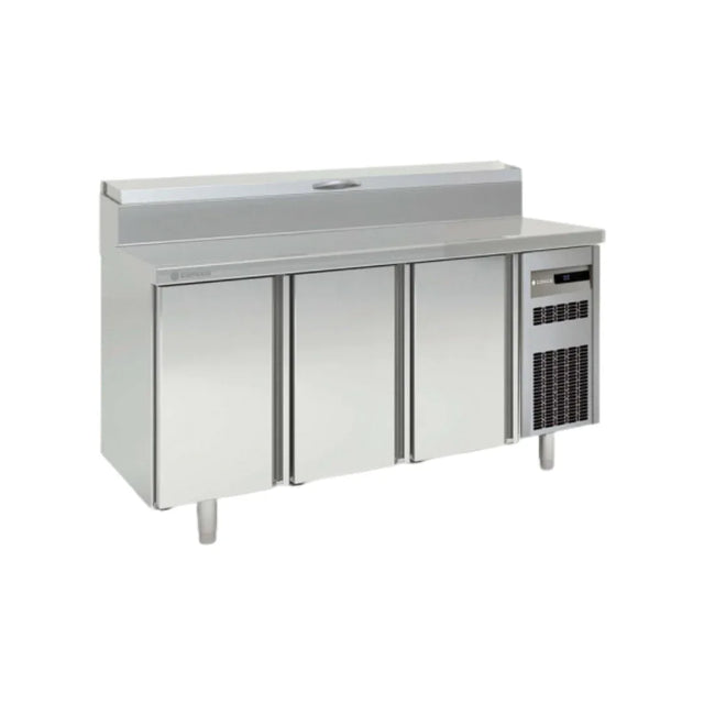 Meuble de préparation saladette bac GN 1/6 réfrigérée postivie 0/+8°C gamme TOP - 3 portes CORECO vue 1 - Usine CHR